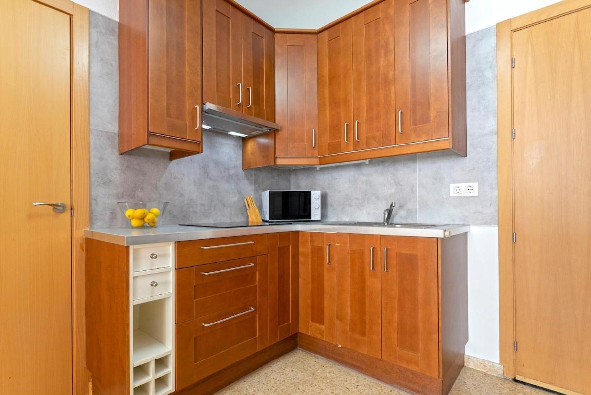 -Malagasunapts- West Beach Malaga Seafood & Relax Eksteriør billede