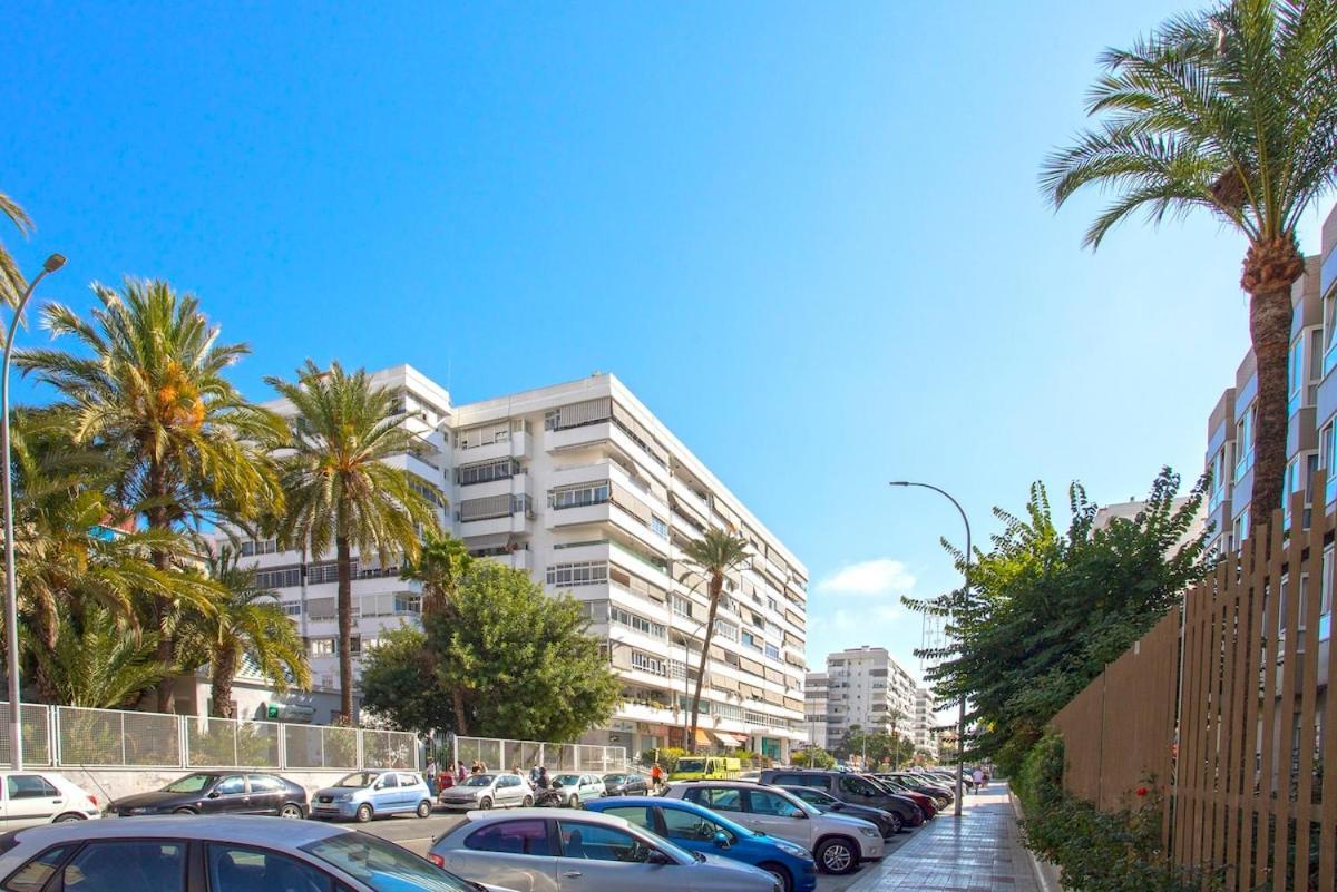 -Malagasunapts- West Beach Malaga Seafood & Relax Eksteriør billede